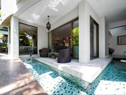 Mount Sinai Road (D10), Terrace #500502131